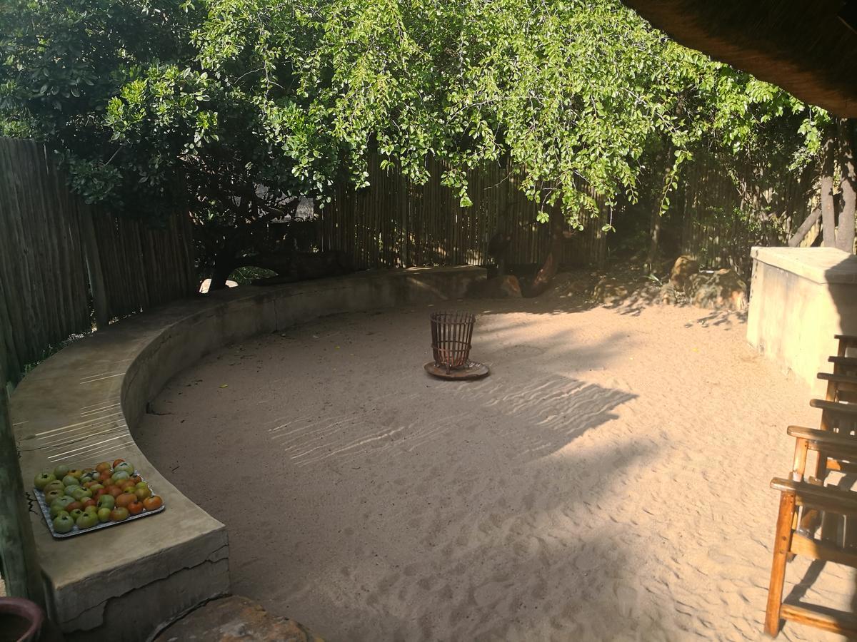 Touch Of Africa Lodge Lanseria Ngoại thất bức ảnh